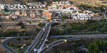 how to arrive to granada