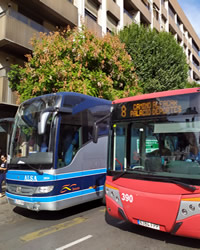granada buses in gran via