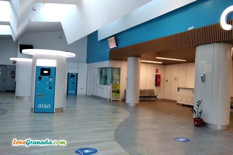 granada bus station vending machines