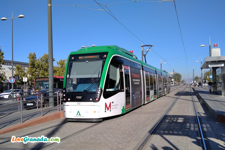 metro train at the bus station