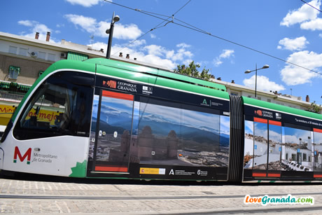 metro train in granada