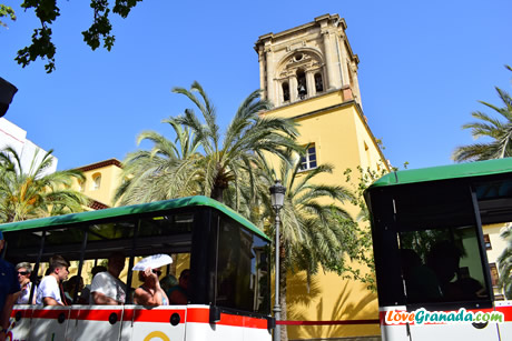 granada tourist train in plaza nueva first stop