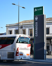 entrance to granada train station